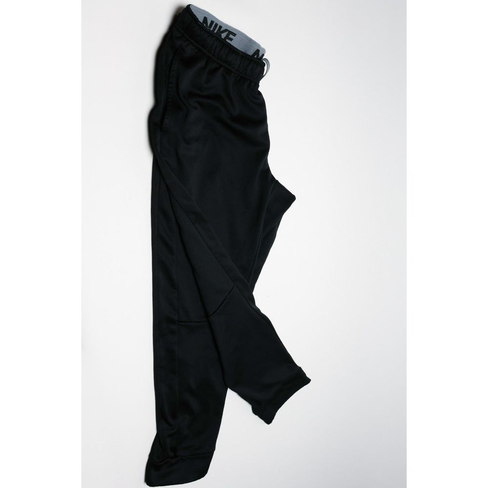 Nike Therma-Fit Joggers - Black - L